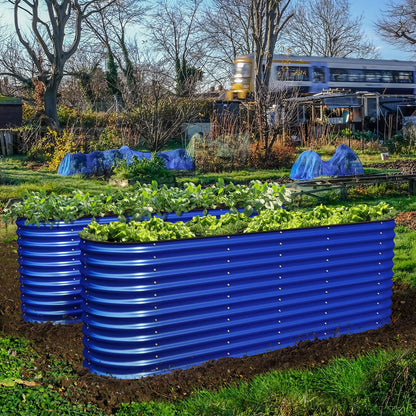 Big Bertha: 32 inch Garden Box Kit on Sale $239 Promo Code: BIGBERTHA Easy on your Back! 👩‍🌾